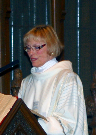 Diane Holder Photo 24